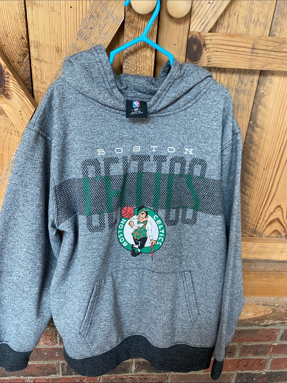 Team Apparel Boston Celtics Heather Gray Pullover Hoodie with Green Logo